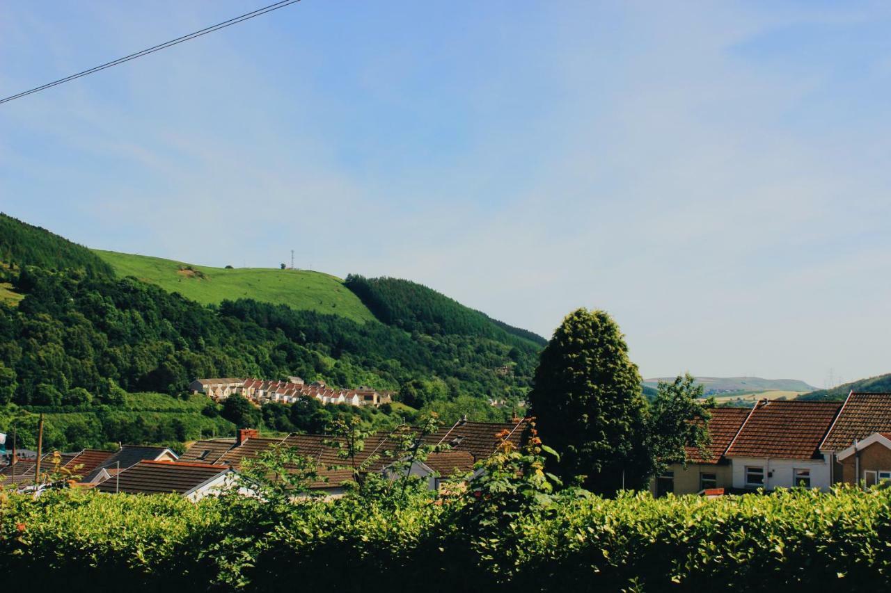 Tafftrail Bunkhouse Apartment Merthyr Tydfil Exterior foto